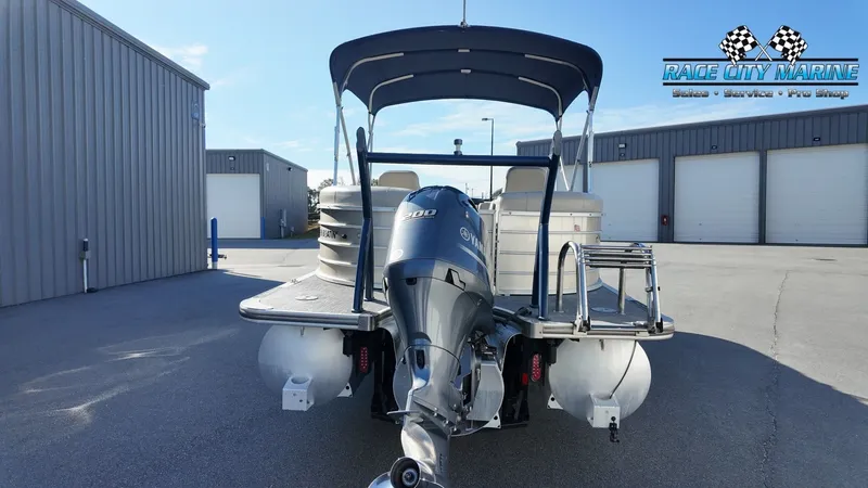 Slide: The Image of Forest River 523 RS 3.0 2018 - 4