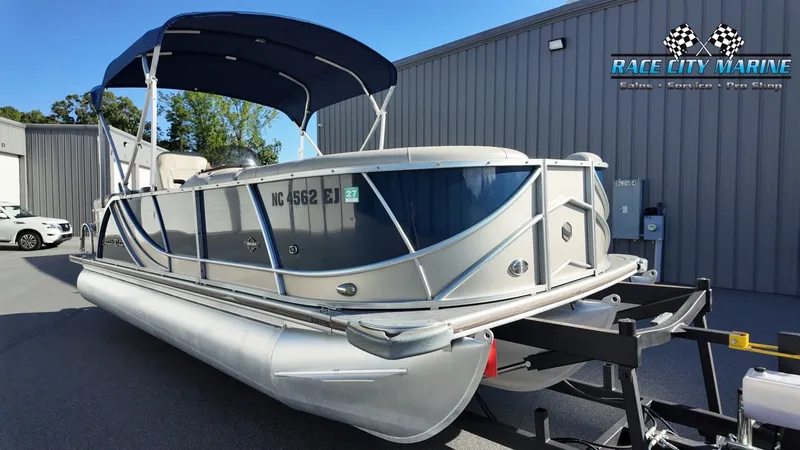 Slide: The Image of Forest River 523 RS 3.0 2018 - 5