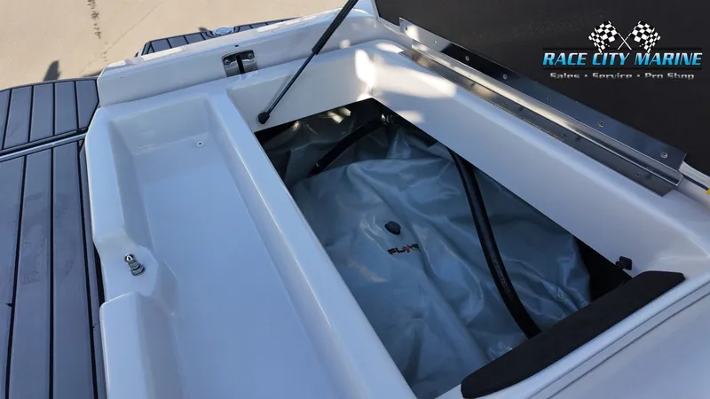 Slide: The Image of Nautique Super Air Nautique 230 2010 - 10