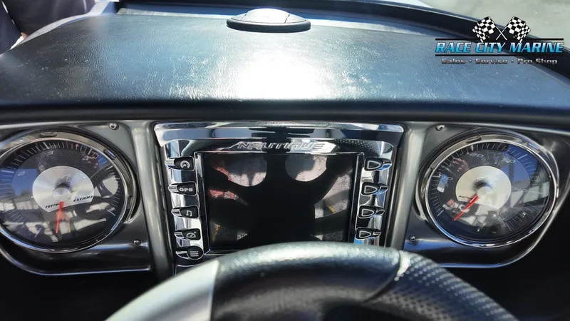 Slide: The Image of Nautique Super Air Nautique 230 2010 - 14