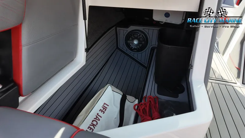 Slide: The Image of Nautique G25 2020 - 13