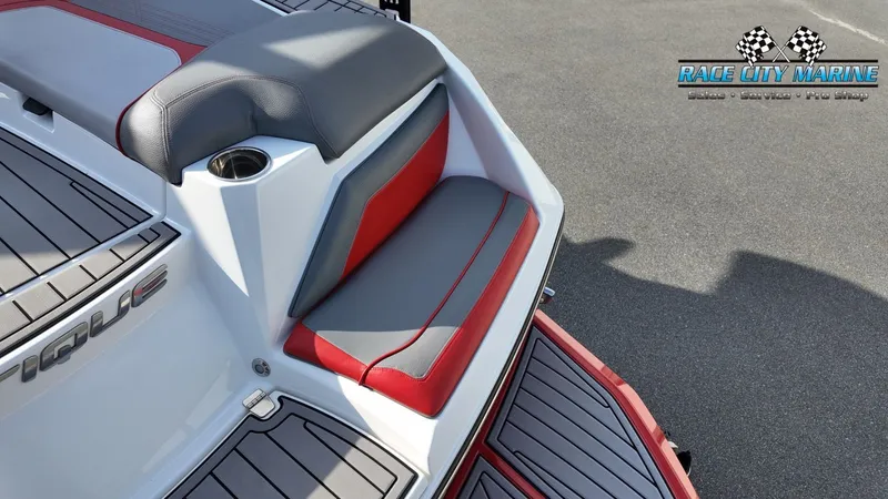 Slide: The Image of Nautique G25 2020 - 37