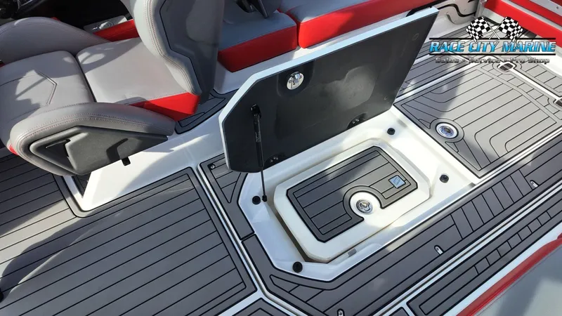 Slide: The Image of Nautique G25 2020 - 39