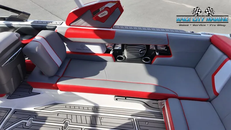 Slide: The Image of Nautique G25 2020 - 44