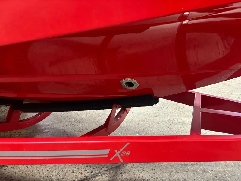 Slide: The Image of MasterCraft X26 2020 - 11