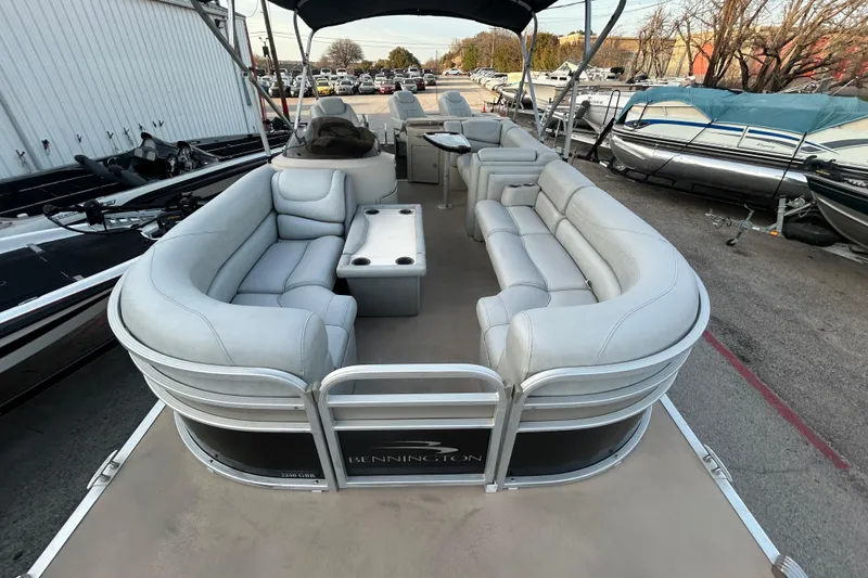 Slide: The Image of 2014 Bennington G22 boat stereo system with Pyle audio unit. - 27