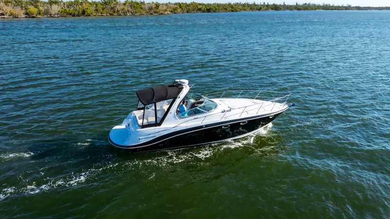 Slide: The Image of Four Winns 358 Vista 2009 - 15