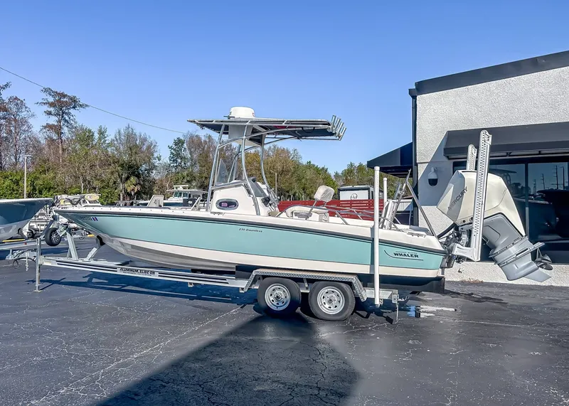 Slide: The Image of Boston Whaler 2012 Boston Whaler 23 Dauntless 2012 - 2
