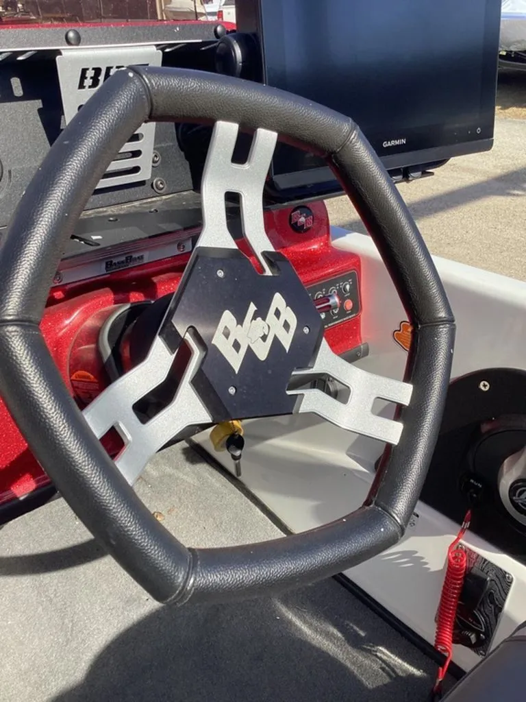 Slide: The Image of Bass Cat Pantera II 2025 - 38