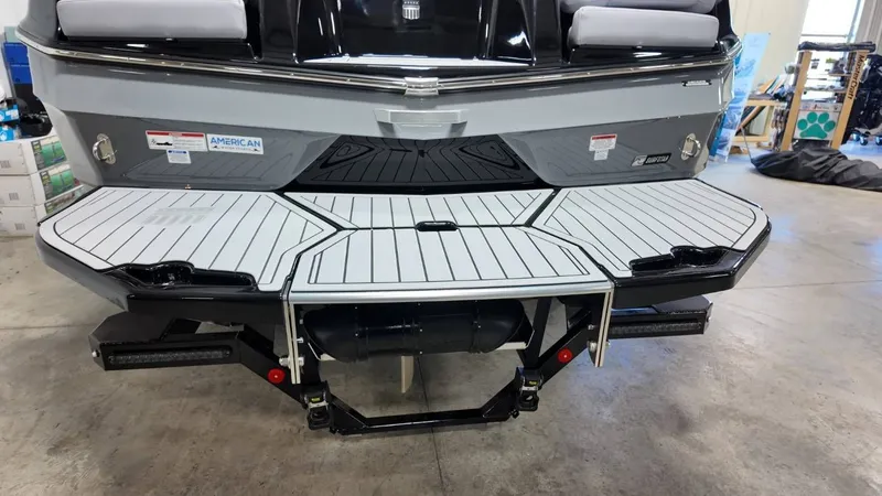 Slide: The Image of MasterCraft XT24 2026 - 10