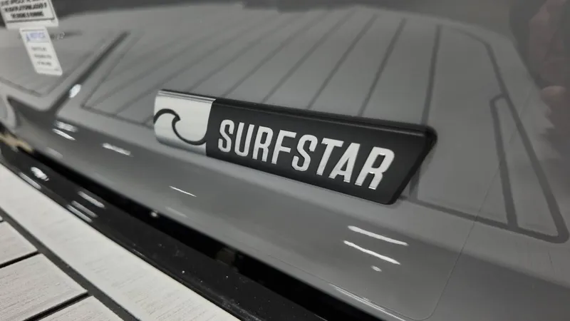 Slide: The Image of MasterCraft XT24 2026 - 11