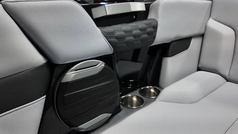 Slide: The Image of MasterCraft XT24 2026 - 34