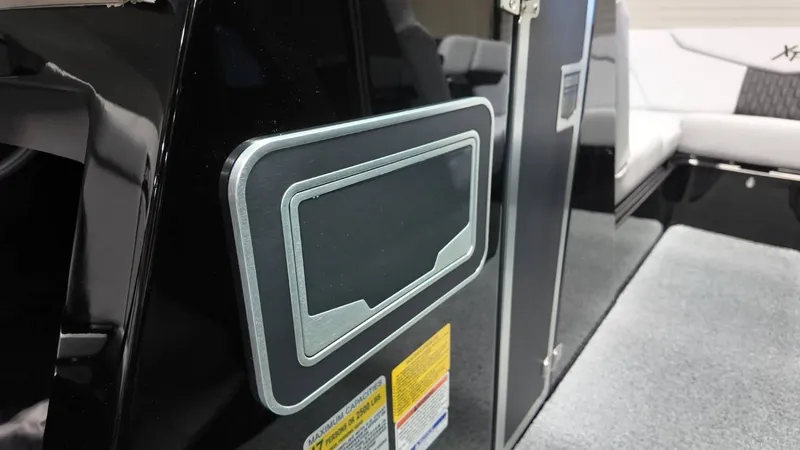 Slide: The Image of MasterCraft XT24 2026 - 41