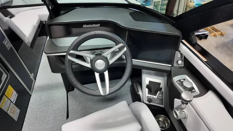 Slide: The Image of MasterCraft XT24 2026 - 47