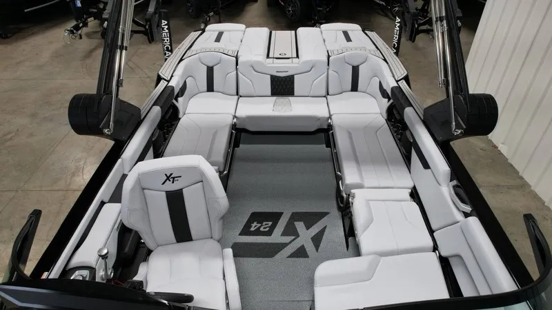 Slide: The Image of MasterCraft XT24 2026 - 77