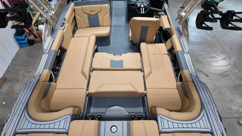 Slide: The Image of MasterCraft XT23 2026 - 68