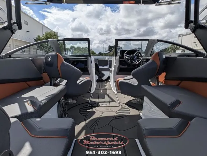 Slide: The Image of Scarab 235 LX Wake 2026 - 23