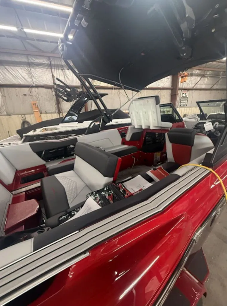 Slide: The Image of MasterCraft NXT24 2026 - 5