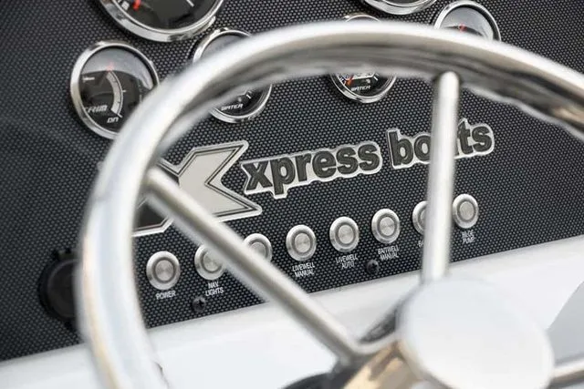 Slide: The Image of Xpress X23B LOUNGE DUAL 2025 - 8