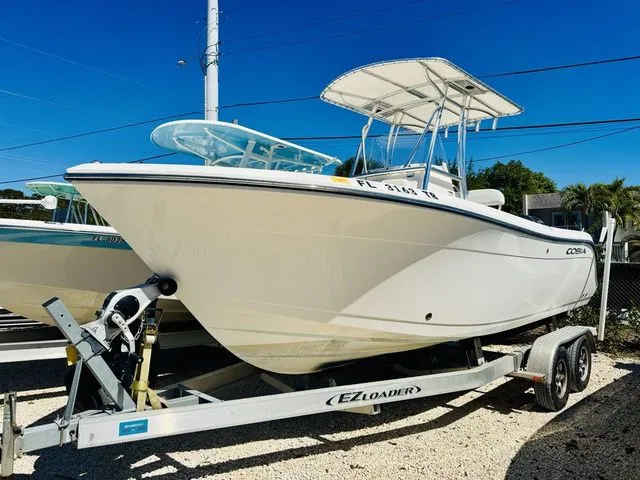 The Image of Cobia 220 Center Console 2022 - 1