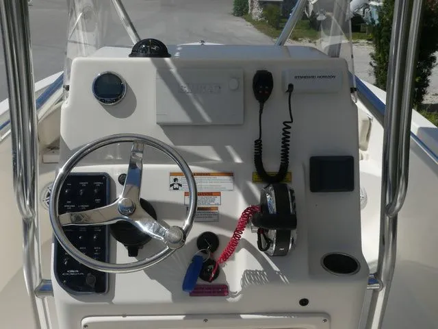 Slide: The Image of Cobia 220 Center Console 2022 - 18