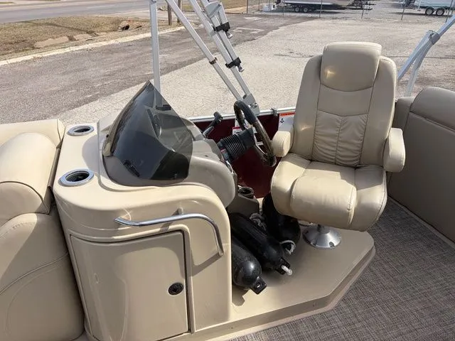 Slide: The Image of SunCatcher ELITE 326 DLX 2014 - 12