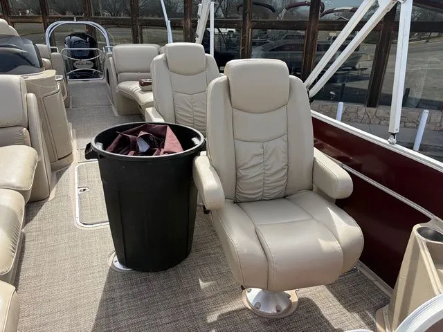 Slide: The Image of SunCatcher ELITE 326 DLX 2014 - 9