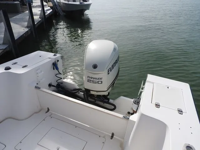 Slide: The Image of Mako 241 Center Console 1993 - 11