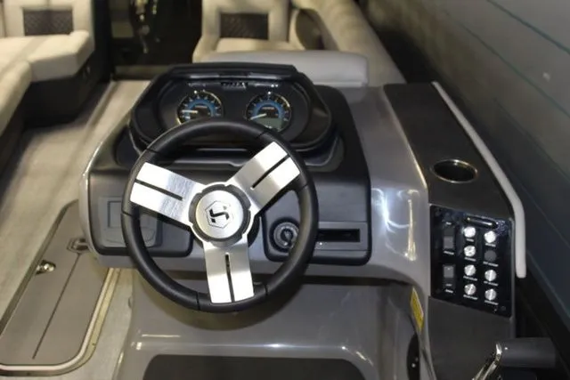 Slide: The Image of Harris Sunliner 250 SLDH 2026 - 23