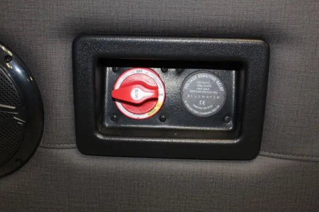 Slide: The Image of Harris Sunliner 250 SLDH 2026 - 32