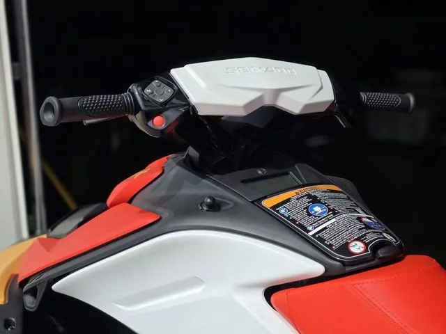 Slide: The Image of Sea-Doo Spark for 2 2025 - 8
