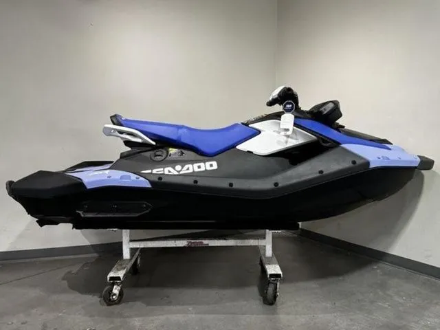 Slide: The Image of Sea-Doo Spark for 3 2026 - 3