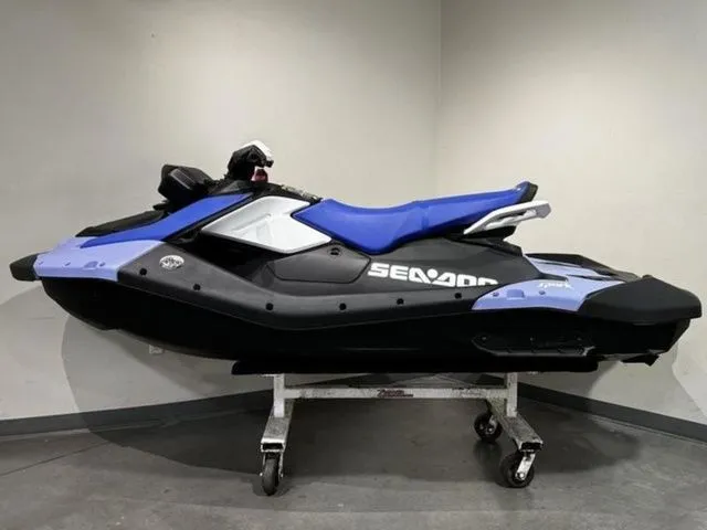 Slide: The Image of Sea-Doo Spark for 3 2026 - 4