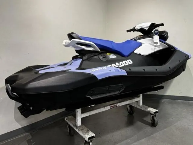 Slide: The Image of Sea-Doo Spark for 3 2026 - 7