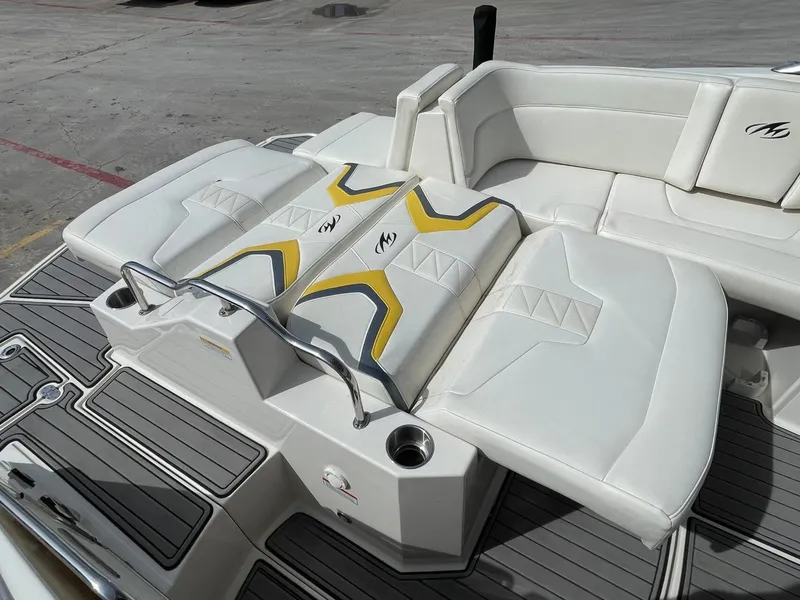 Slide: The Image of Monterey M5 MSX 2013 - 24