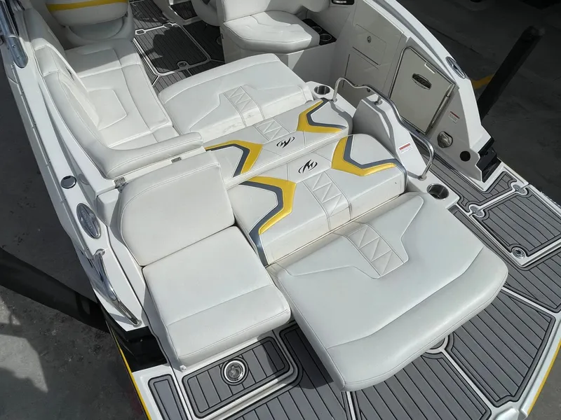 Slide: The Image of Monterey M5 MSX 2013 - 25