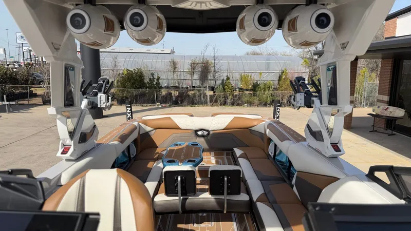 Slide: The Image of Centurion Ri265 2024 - 18