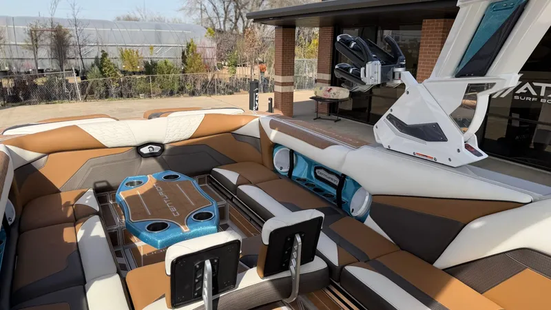 Slide: The Image of Centurion Ri265 2024 - 21