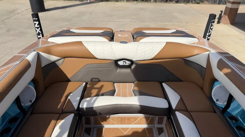 Slide: The Image of Centurion Ri265 2024 - 23