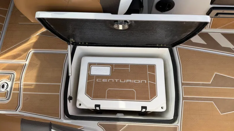 Slide: The Image of Centurion Ri265 2024 - 29