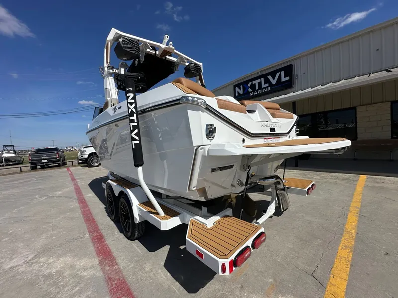 Slide: The Image of Nautique Super Air Nautique G21 2026 - 3