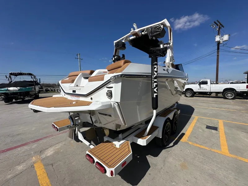 Slide: The Image of Nautique Super Air Nautique G21 2026 - 5