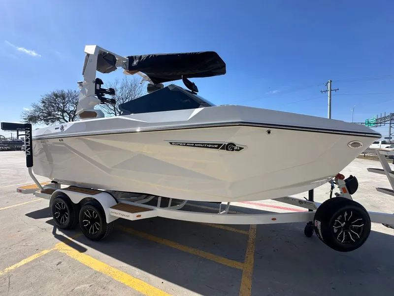 Slide: The Image of Nautique Super Air Nautique G21 2026 - 7