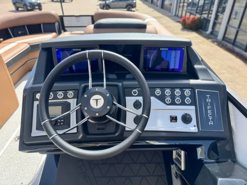 Slide: The Image of Trifecta ASCENSION 29RF SS 2026 - 14