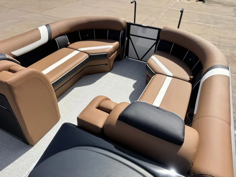 Slide: The Image of Trifecta ASCENSION 29RF SS 2026 - 16