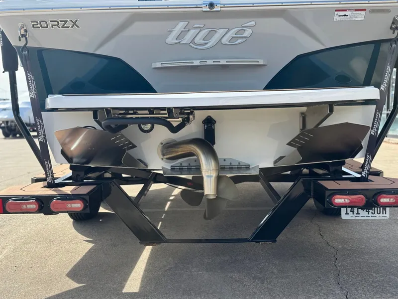 Slide: The Image of Tigé 20RZX 2022 - 5