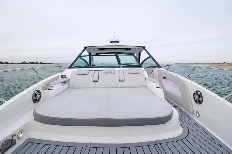 Slide: The Image of 2020 Sea Ray Sundancer 320 Outboard boat with spacious deck and luxurious seating. - 71