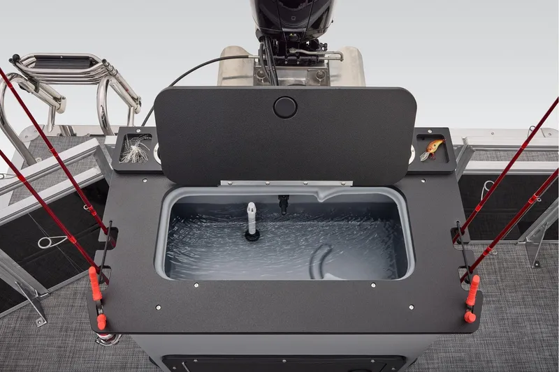 Slide: The Image of Sun Tracker SportFish 22 DLX 2026 - 57