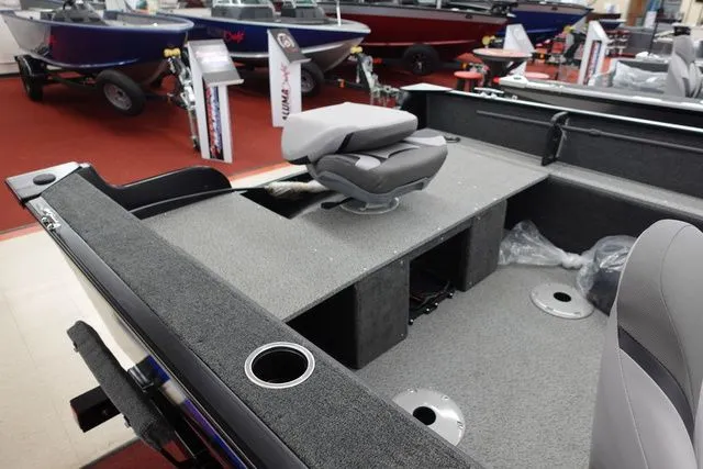 Slide: The Image of Starweld Spark 16 SC 2023 - 4