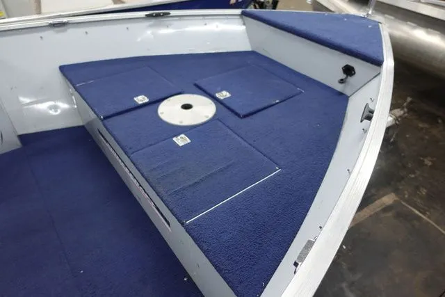 Slide: The Image of Princecraft Pro 142 1995 - 7